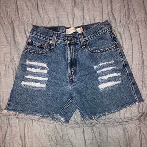 Vintage adorable Levi shorts